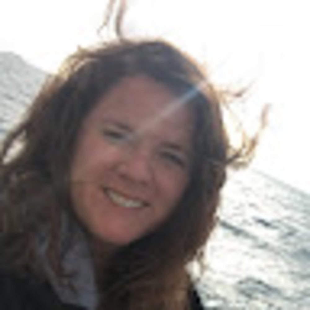 Meet your Posher, Caroline